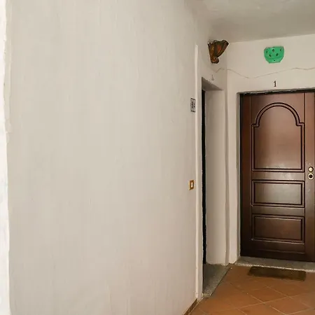 Il Belvedere 1bis/1 דירה